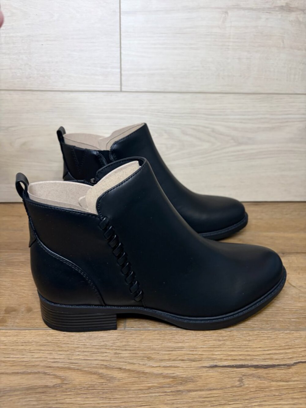 Easy Spirit Lorand Ankle Booties Black Casual Block Heel Size 7.5M